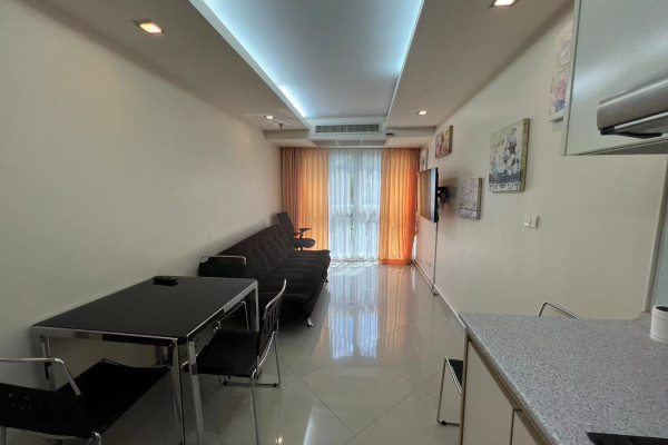 City Garden Pattaya. Apartment with 1 bedroom near the beach in Central Pattaya