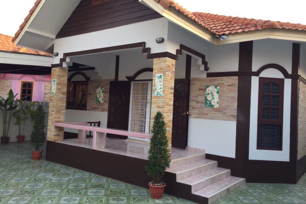 House with 3 bedrooms in the Bang Saray