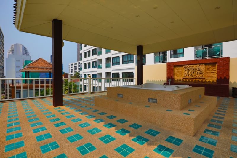 Pool Villa 2 bedrooms at Pratamnak Hill 600 meters from the beach
