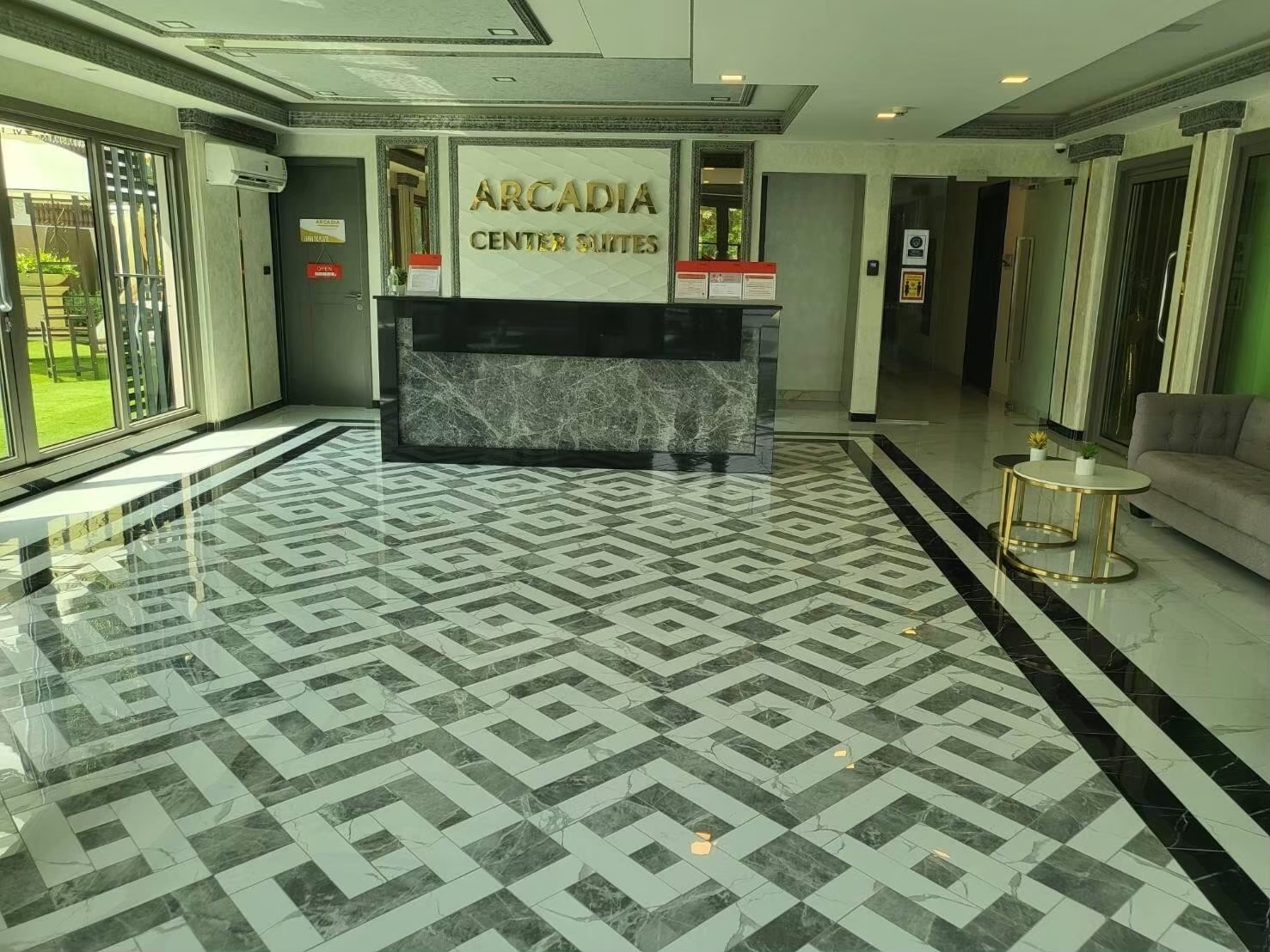 Arcadia Center Suites