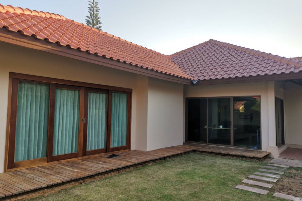 Baan Balina 3. 3 bedrooms house in the Huay Yai area. Year contract