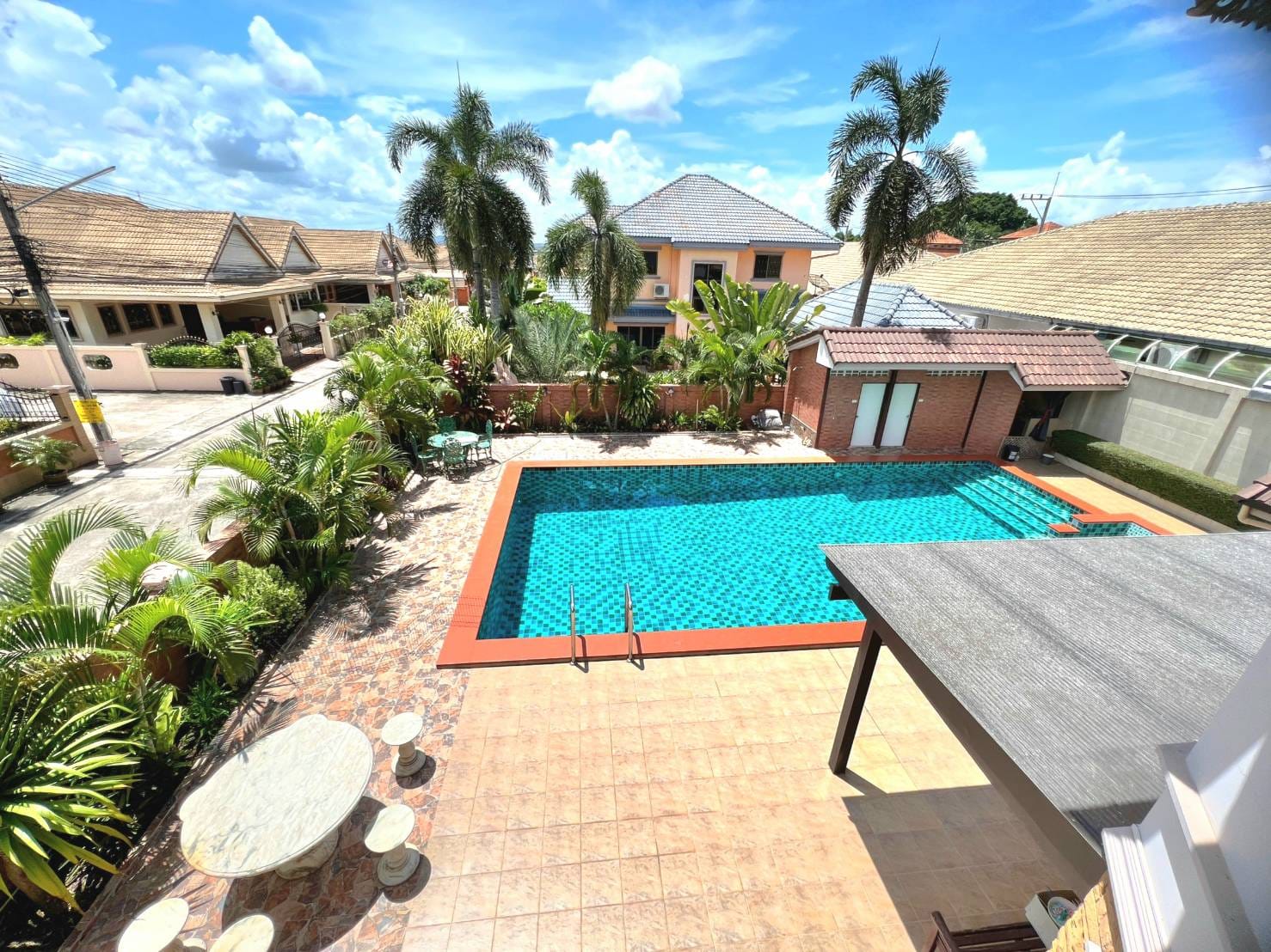 The Royal Park Hill. Pool Villa with 4 bedrooms. East Pattaya