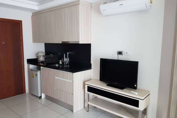 1 bedroom in a comfortable condominium near the beach. Laguna Beach Resort 1