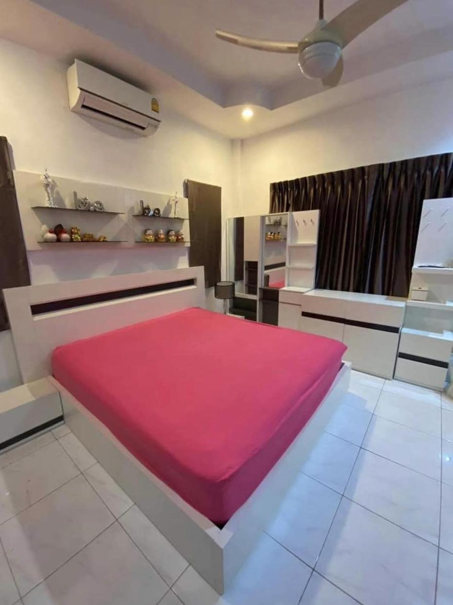 Single storey 3 bedrooms house. Dusit Village, Pattaya 1, Na Jomtien