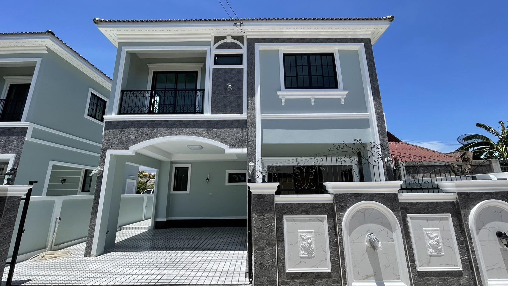 Thanyawarin Project, Phase 3. New 3 bedrooms house in North Pattaya