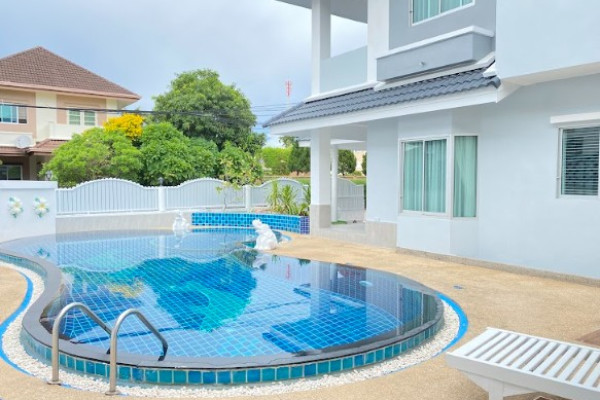 Pattaya Park Hill Village (Nong Yai). 3 bedrooms detached pool house