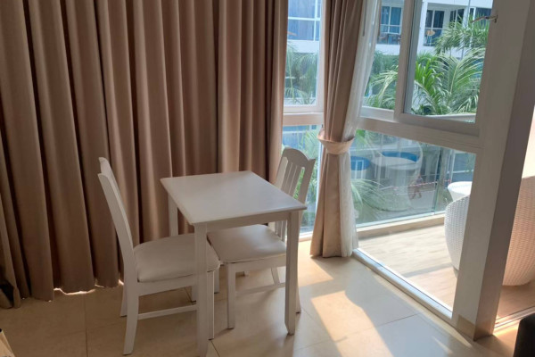 Studio unit 500 meters from the beach in Central Pattaya. Centara Avenue Residence and Suites