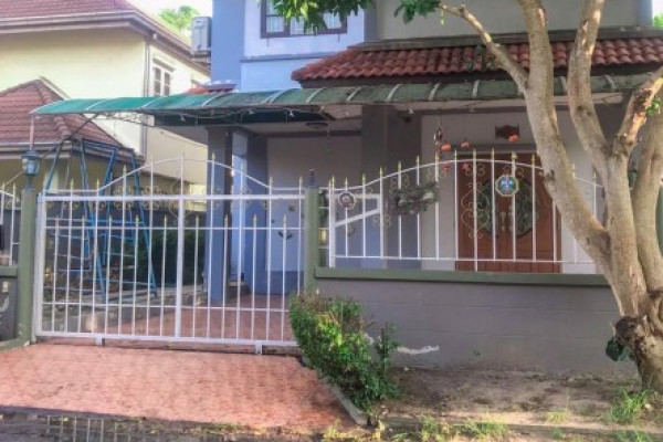 2-storey detached 3 bedrooms house. Pattaya Park Hill Village 4. Year contract