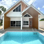 New 3 bedrooms Pool Villa. Nateekan Park View Village