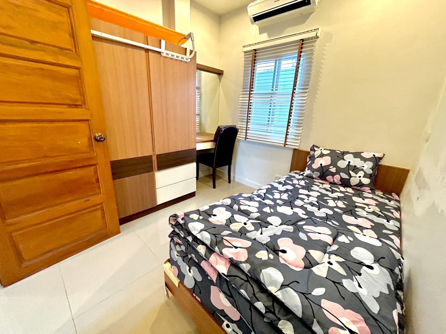The Bliss 2 Village. 3 bedrooms Pool House in Huai Yai area