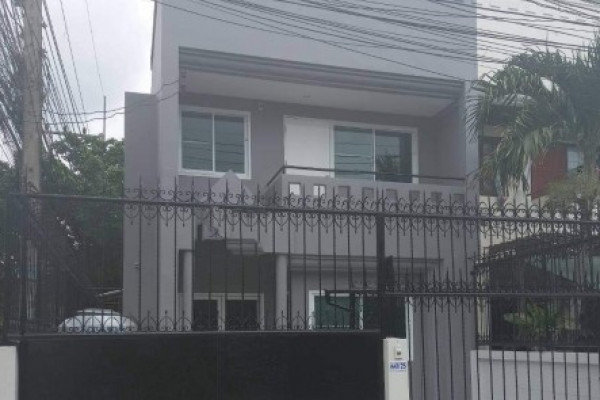 Two-storey 2 bedrooms townhouse, Arunothai 11