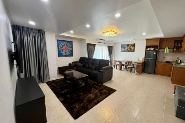 Siam Oriental condo. Spacious 1 bedroom apartment in Pratumnak area. 70 sqm