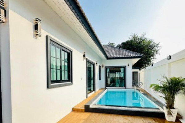 Newly built, 3 bedrooms (can be added to 4 bedrooms) Pool Villa, Soi Siam Country Club. Rattanakorn Village 15