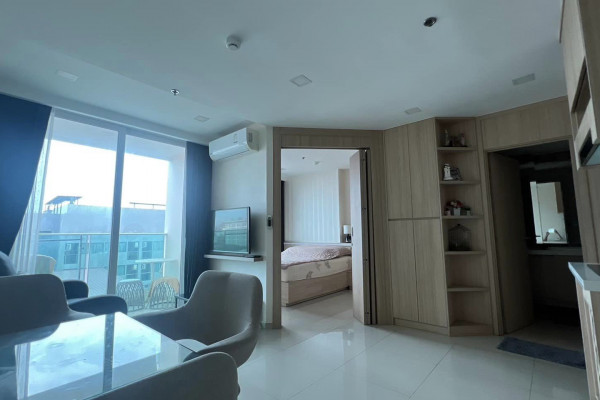 City Garden Tower. 1 bedroom apartment. 7th floor. 15,000 baht/month (1 year contract)